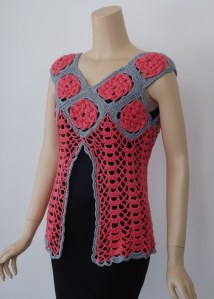 Celtic Coral Charm, designed by Jennifer Ryan